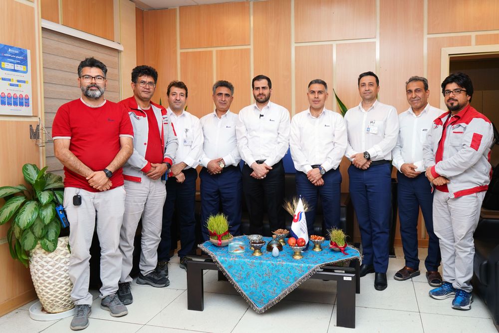 همزمان با آغاز سال ۱۴۰۳ شمسی؛ مدیرعامل آریاساسول با مدیران و کارکنان ستادی و فرایندی دیدار کرد