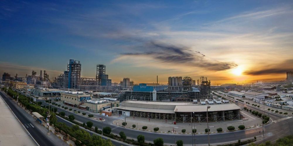 ثبت چهارمین رکورد تولید ماهیانه واحد پلیاتیلن متوسط و سنگین در سال ۱۴۰۴