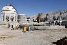 گزارش تصویری / عملیات احداث تانک جدید هگزان با ظرفیت۳۵۰۰ متر مکعب (معادل با ۲۱۲۰ تن هگزن)