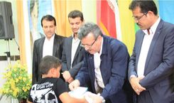 تجلیل آریاساسول از دانش آموزان تحت پوشش کمیته امداد امام خمینی (ره) شهرستان عسلویه